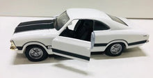 Carregar imagem no visualizador da galeria, Opala SS Branco-FORA DA EMBALAGEM
