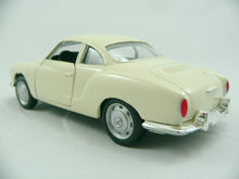 Carregar imagem no visualizador da galeria, Karmann-Ghia Coleção Nacionais - Fora da embalagem