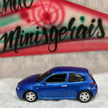 Carregar imagem no visualizador da galeria, Alfa 147 GTA - 1/32 Fora da Embalagem - Azul