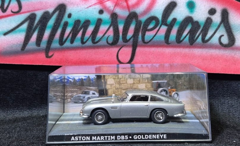 ASTON MARTIN DB5 •James Bond 007 -  GOLDENEYE
