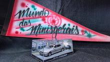 Cargar imagen en el visor de la galería, BMW 750IL •James Bond 007 -  TOMORROW NEVER DIES - Frete Grátis Sul e Sudeste.