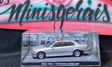 Cargar imagen en el visor de la galería, BMW 750IL •James Bond 007 -  TOMORROW NEVER DIES - Frete Grátis Sul e Sudeste.