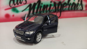 BMW X6 - Fora da embalagem