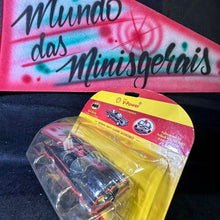 Carregar imagem no visualizador da galeria, Batman 1960´S Classic Batmobile Shell 12,5 cm - Batmóvel