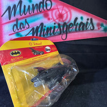 Carregar imagem no visualizador da galeria, Batman Forever Batmobile Shell 14,3 cm - Batmóvel