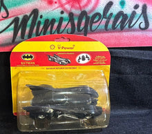 Carregar imagem no visualizador da galeria, Batman Returns Batmobile Shell 13 cm - Batmóvel