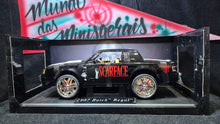 Load image into Gallery viewer, Buick Regal 1987 Scarface - 1:18 Jada