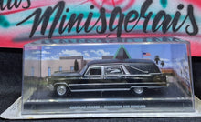 Cargar imagen en el visor de la galería, CADILLAC HEARSE •James Bond 007 -  DIAMONDS ARE FOREVER - Frete Grátis Sul e Sudeste
