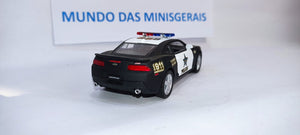 GM Chevrolet Camaro 2014 Polícia - Fora da embalagem