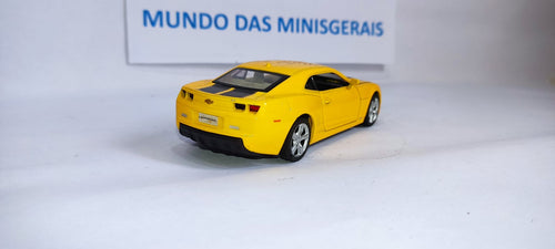 GM Chevrolet Camaro 2010 Fora da embalagem