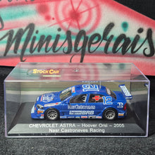 Carregar imagem no visualizador da galeria, Chevrolet Astra - Hoover Orsi - 2005 Nasr Castroneves Racing- Stock Car - Frete grátis Sul e Sudeste