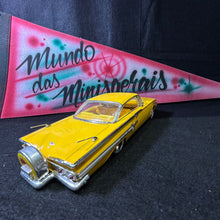 Carregar imagem no visualizador da galeria, Chevrolet Impala 1960 - 1/24