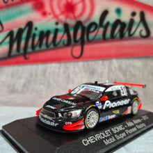 Load image into Gallery viewer, Chevrolet Sonic Átila Abreu 2012 Mobil Super Racing - Pioneer