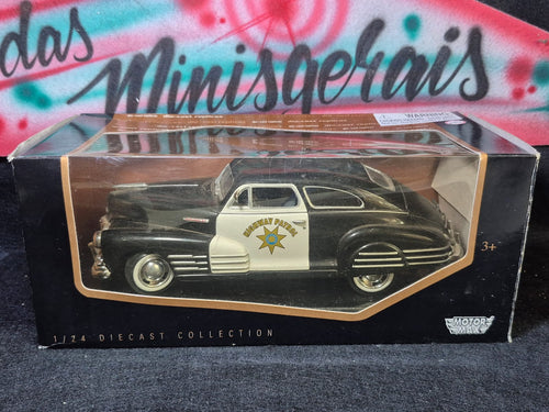 Chevy Aerosedan Fleetline 1943 - Polícia 1/24 MotorMax