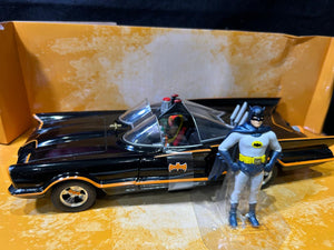 Classic TV series Batmobile & Batman - Batmóvel