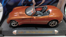 Carregar imagem no visualizador da galeria, Dodge challenger 2006 Concept 1:18