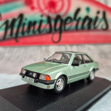 Carregar imagem no visualizador da galeria, Ford Escort 1.6 Ghia - Vanguards - A única anunciada no Brasil - Frete grátis Sul e Sudeste
