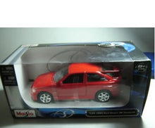 Carregar imagem no visualizador da galeria, FORD Escort Cosworth 1994 - 1/24