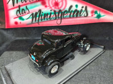 Load image into Gallery viewer, FORD Five Window Coupe 1932 - Motor Max - 1/18 na base  SEM CAIXA -  FRETE GRÁTIS Sul e Sudeste