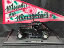 Load image into Gallery viewer, FORD Five Window Coupe 1932 - Motor Max - 1/18 na base  SEM CAIXA -  FRETE GRÁTIS Sul e Sudeste