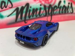 FORD GT 2017 1/38 - Fora da embalagem