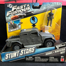 Carregar imagem no visualizador da galeria, Fast &amp; Furious Stunt Stars Hobbs Navistar MXT - Mattel