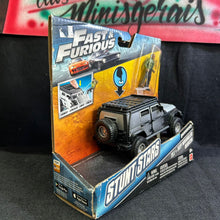 Carregar imagem no visualizador da galeria, Fast &amp; Furious Stunt Stars Tej + Jeep Wrangler Rubicon - Mattel