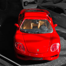 Load image into Gallery viewer, Ferrari 360 Modena 1999- 1/18 Fora da embalagem - Frete grátis Todo Brasil