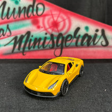 Cargar imagen en el visor de la galería, Ferrari 458 amarela - luzes e som - 12,5 Cm