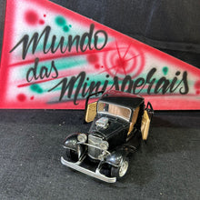 Carregar imagem no visualizador da galeria, Ford Coupe 1932 - 1/24