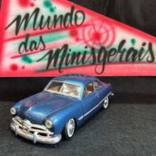 Carregar imagem no visualizador da galeria, Ford Coupe 1949 - 1/24