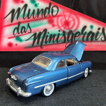 Carregar imagem no visualizador da galeria, Ford Coupe 1949 - 1/24