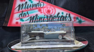 Ford Fairlane -James Bond 007 -  Die Another Day