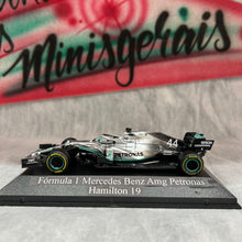 Carregar imagem no visualizador da galeria, Fórmula 1 Mercedes Benz Amg Petronas Hamilton 19 - Burago - Fórmula 1 - F1