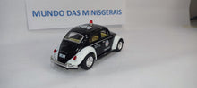 Load image into Gallery viewer, Fusca 1967 - Polícia - Não abre capõ