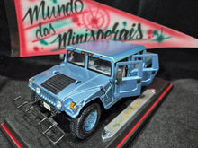 Load image into Gallery viewer, Hummer Hard Top - 1/18 na base SEM CAIXA -  FRETE GRÁTIS Todo o Brasil