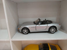 Load image into Gallery viewer, BMW z8 roadster Prata - Lacrada