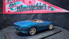 Carregar imagem no visualizador da galeria, JAGUAR XKR -1:18