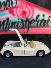 Cargar imagen en el visor de la galería, Jaguar xk 120 Bege - 12,5 cm