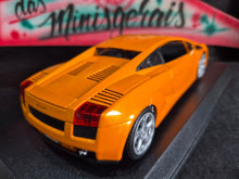 Cargar imagen en el visor de la galería, Lamborghini Gallardo -1/18 Na base SEM CAIXA -  FRETE GRÁTIS Sul e Sudeste