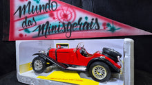 Carregar imagem no visualizador da galeria, MERCEDES SSK Escala 1:18 1928