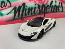 Carregar imagem no visualizador da galeria, McLaren P1 Branco pérola - Fora da embalagem