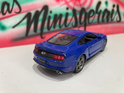 Ford Mustang GT 2015 - Fora da embalagem