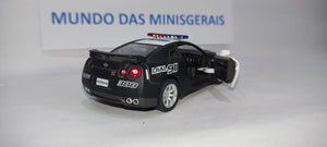 Nissan GT-R R35 2009 Polícia - Fora da embalagem