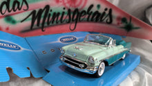 Carregar imagem no visualizador da galeria, Oldsmobile Super 88 1955 - 1/24