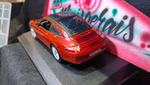 Carregar imagem no visualizador da galeria, PORSCHE 911 Targa 1:18