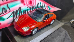 PORSCHE 911 Targa 1:18