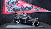 Load image into Gallery viewer, Peugeot 203 - 1:18 Raríssima