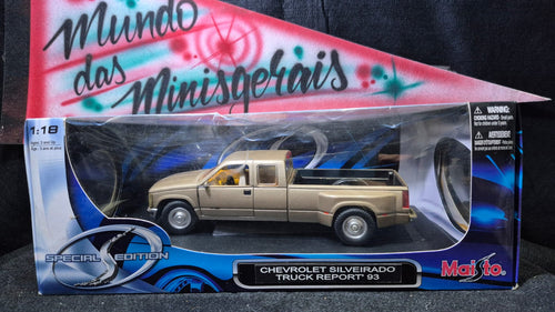 Chevrolet Silverado Truck Report 93 - 1:18 - Leves defeitos (miniatura antiga)