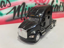 Carregar imagem no visualizador da galeria, Caminhão Kenworth T700 - 1:68